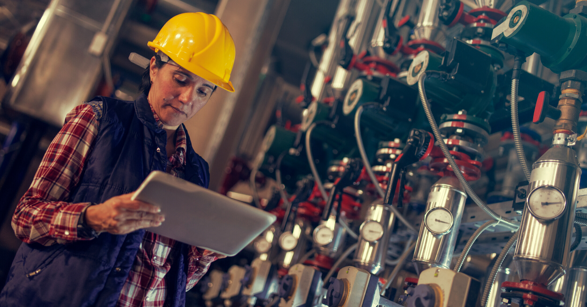 Connected Worker and IIoT: Refinery of the Future | CBT